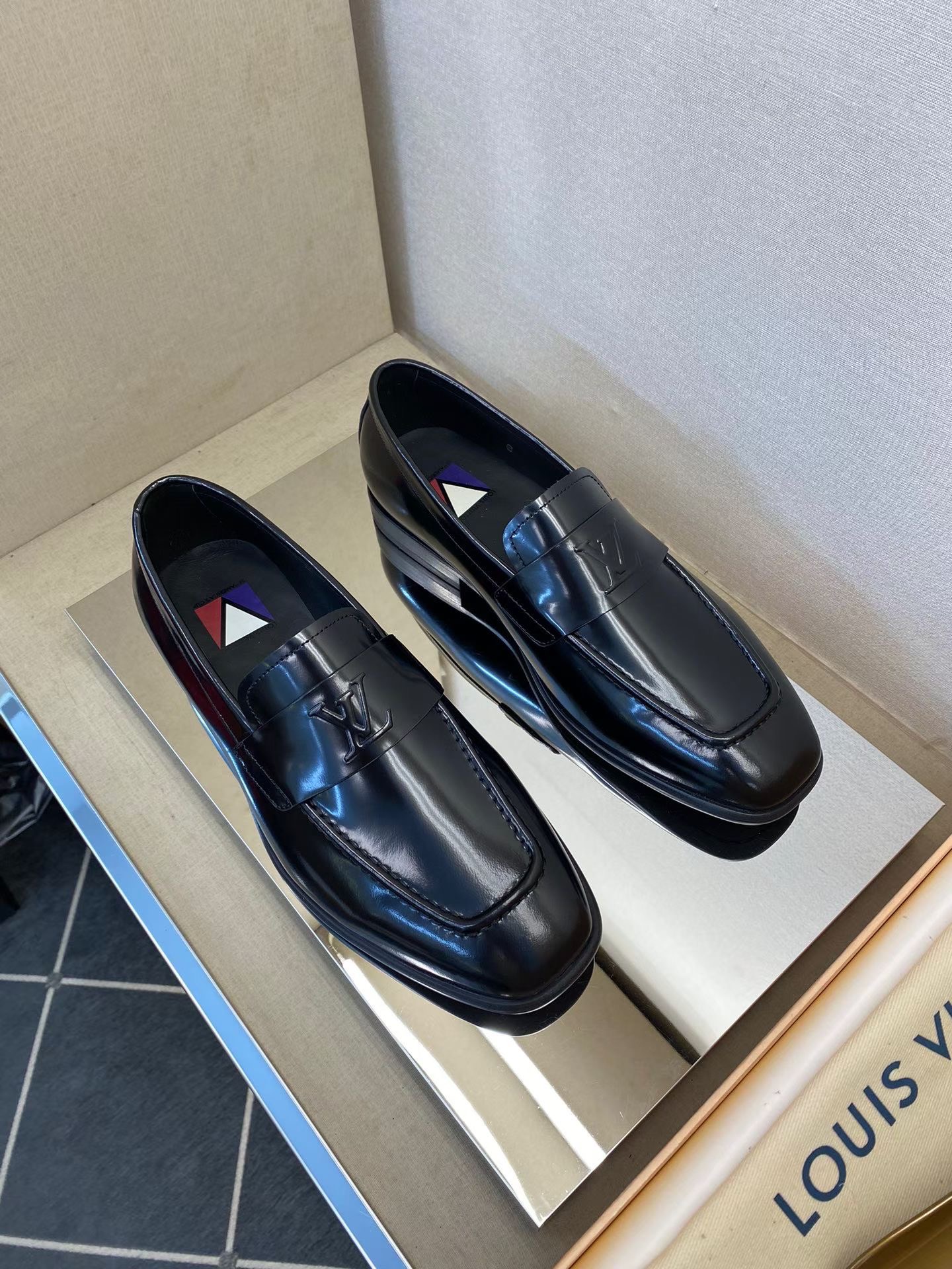 루이비통 남성 로퍼 39-44